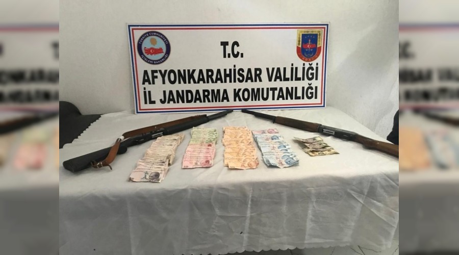 Sahte para satan şahsı jandarma yakaladı