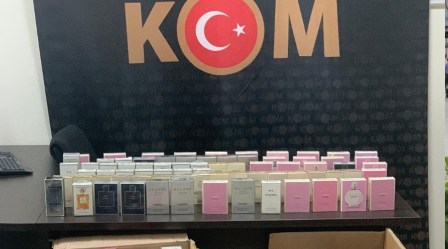 Sahte parf�mler g�mr��e tak�ld�