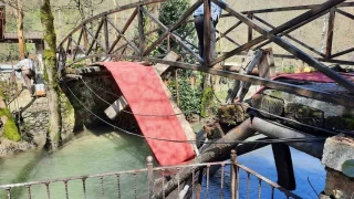 Sakarya'da asma k�pr� ��kt�