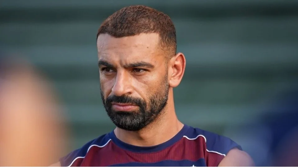 Salah �s�nmaya ba�lad�