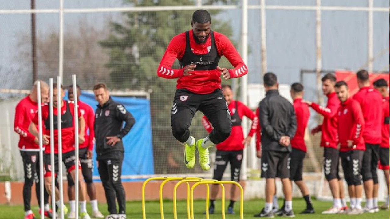 Samsunspor gn tek idmanla geirdi
