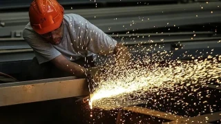 Sanayi üretimi aylık yüzde 2.9 azaldı