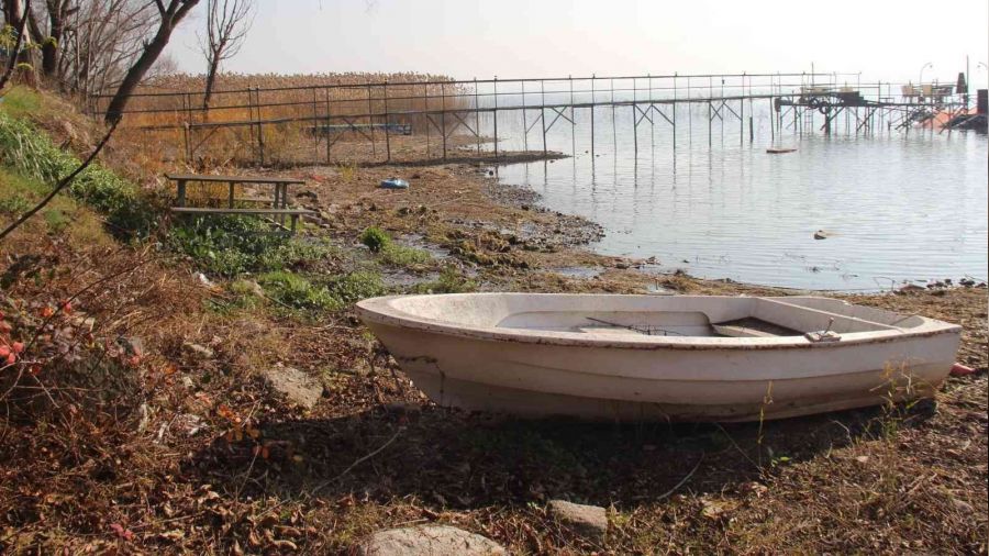 Sapanca G�l� alarm veriyor