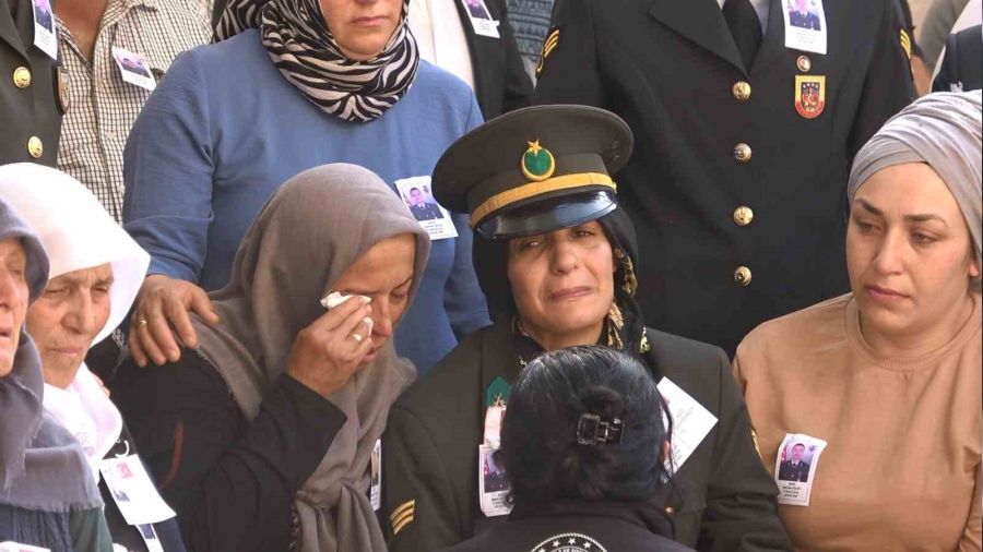 ehide yrek yakan veda
