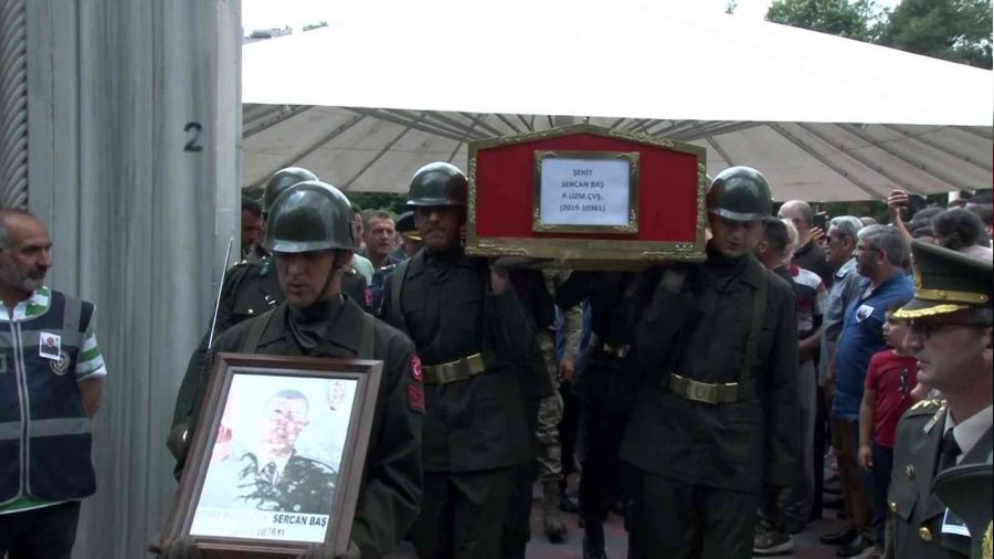 Şehitlere veda