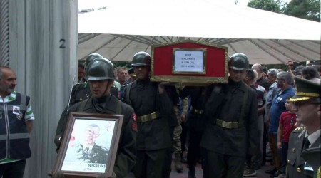 Şehitlere veda