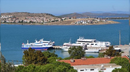 Semadirek Adas'nda turistler mahsur kald
