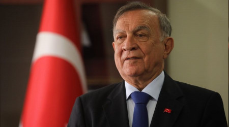 Seyhan Belediye Başkanı Akay'a iftarda saldırı