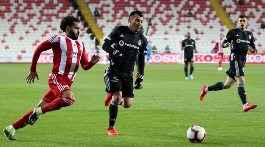 Sezonun ilk rakibi Sivasspor