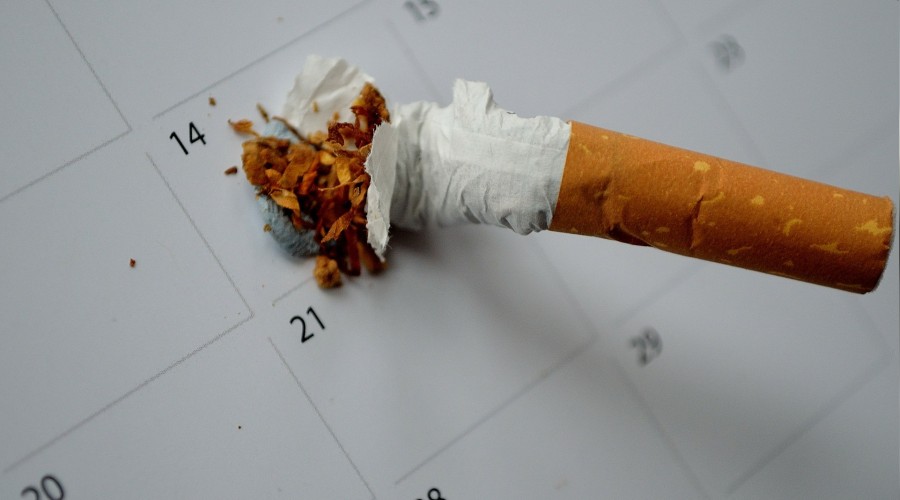 ‘Sigara bağımlılığı ameliyatın riskini artırabilir’