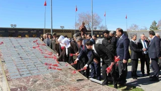 ��rnak'ta �anakkale Zaferi ve �ehitleri an�ld�