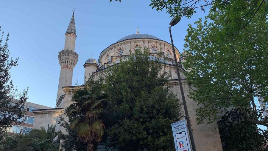Şişli Camii'nin kubbesinde ilginç intihar girişimi