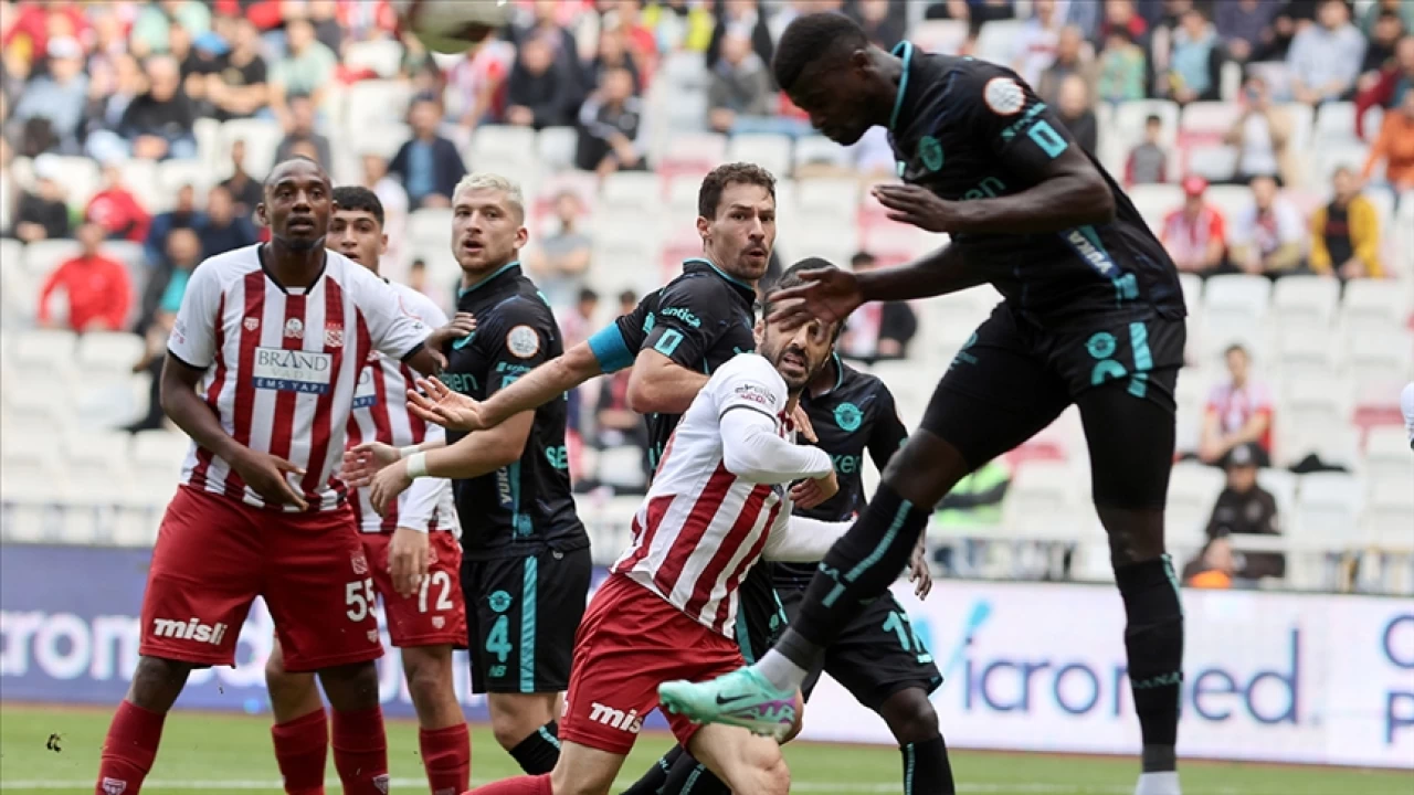 Sivasspor Antalya deplasmanında