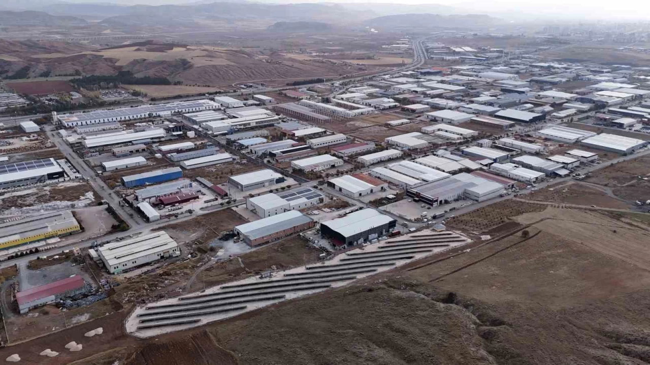 Sivas'ta OSB'nin enerji ihtiyacnn yzde 30'u gneten karlanyor