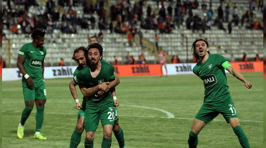 Şölenle Süper Lig'e