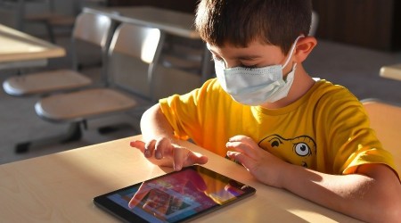 Sosyal yardım alan ailelerin çocukları için ücretsiz internet