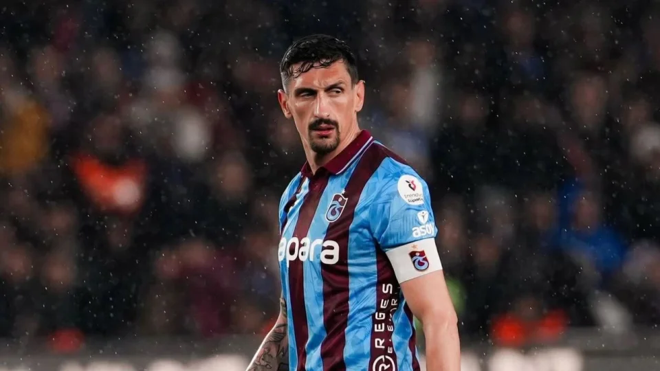 Stefan Savic'e yeni görev: Trabzonspor vazgeçmeyecek