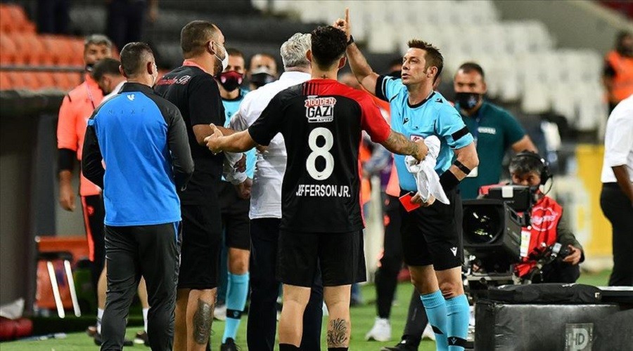 Sumudica'ya 1 maç men cezası