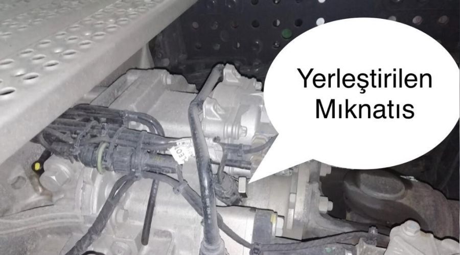 T�r s�r�c�s�nden m�knat�sl� hile