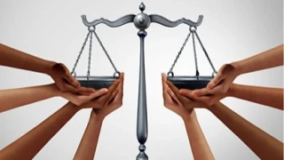 Toplumsal bar���n k�rm�z� �izgisi