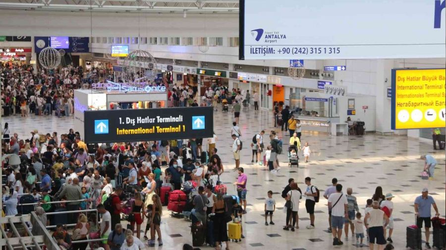 Turizmde yüzler gülüyor