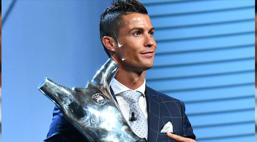 UEFA y�l�n futbolcusunu se�ecek