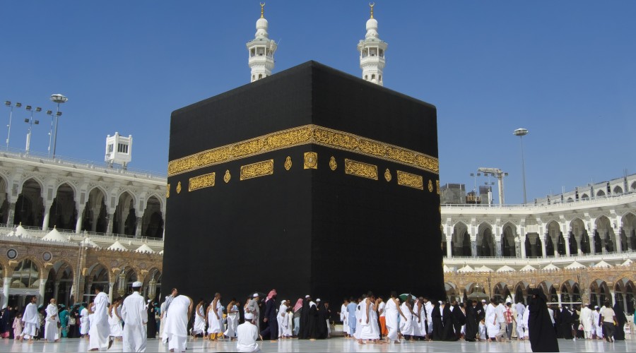 Umre ziyaretleri ask�ya al�nd�