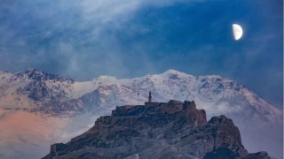 Van Kalesi: Urartu'dan günümüze tarihin tanığı