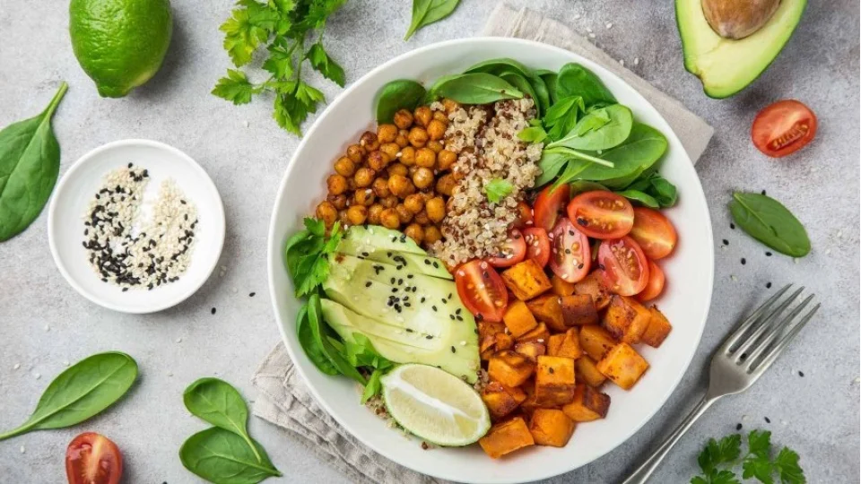Vegan beslenmede eksikleri ihmal etmek ciddi risk yarat�yor