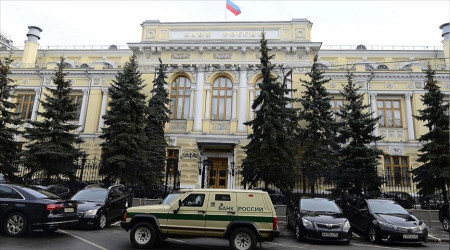 Yaptırımlar Rus ekonomisini hırpalıyor