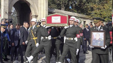 Yaşar Büyükanıt son yolculuğuna uğurlandı