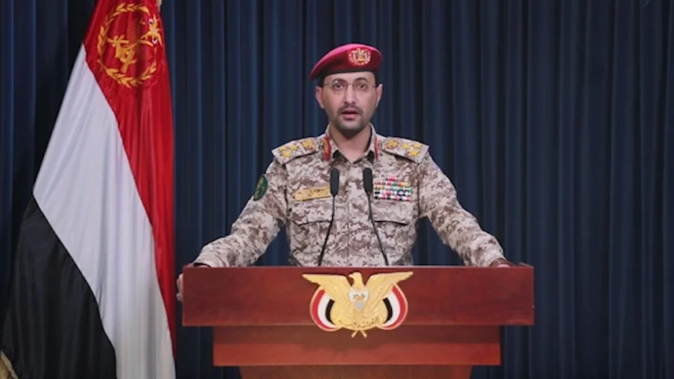 Yemen'deki Husiler: Suudi Arabistan'a ait 8 petrol tankerini �mit Burnu g�zergah�n� kullanmaya zorlad�k
