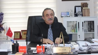 Yeniden aday yaplmayan avat Belediye Bakan Acar 'ihanete uradm' diyerek istifa etti