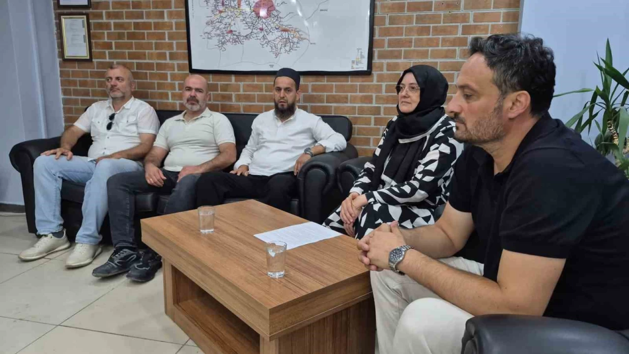 Yeniden Refah Partisi'nde deprem