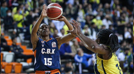 Yeniehir Fener'i yenerek kupaya uzand