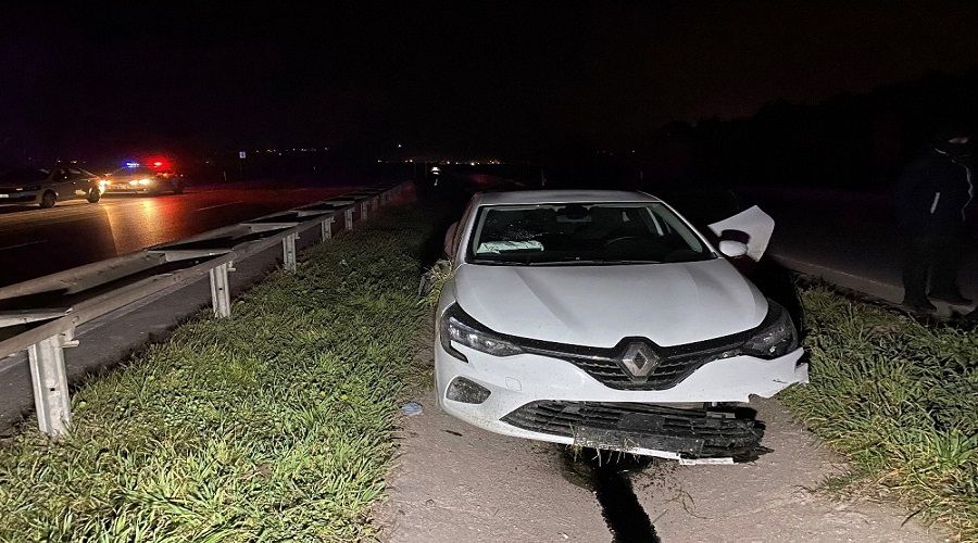 Yol duble k�s�tlama da var ama kaza yapt�lar