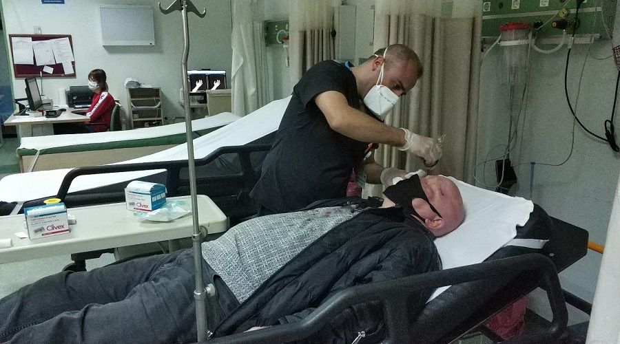 Zurnacıyı hastanelik edip 10 bin lirasını gasp ettiler
