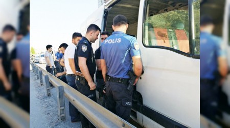 16 bin kaçak göçmen İstanbul'dan gönderildi