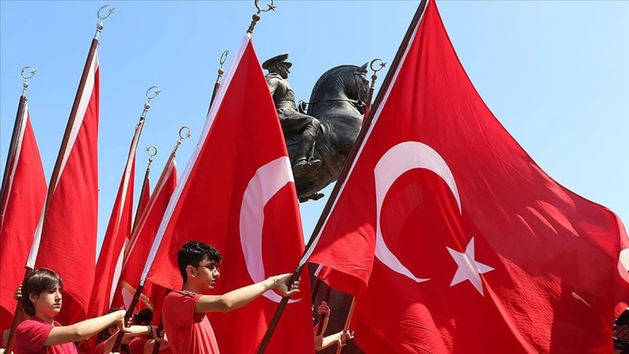 19 Mayıs: Özgürlüğün şafağı