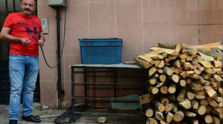 200 kiloluk jeneratörü sürüye sürüye çaldılar
