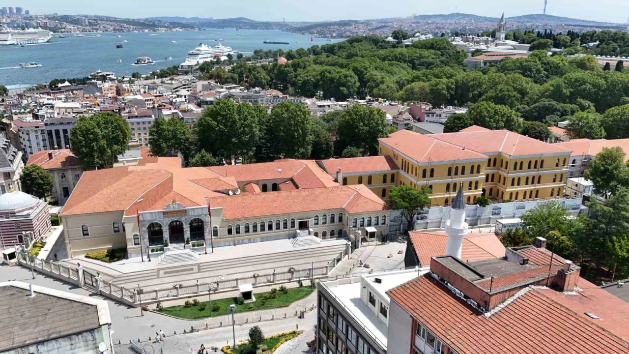 268 yıllık tarihi İstanbul Valilik binası yenileniyor