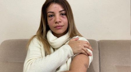 4 aylık hamile karısını çocuğunun gözü önünde dövdü