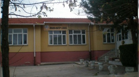 4 öğretmen pozitif çıkınca eğitime ara verildi