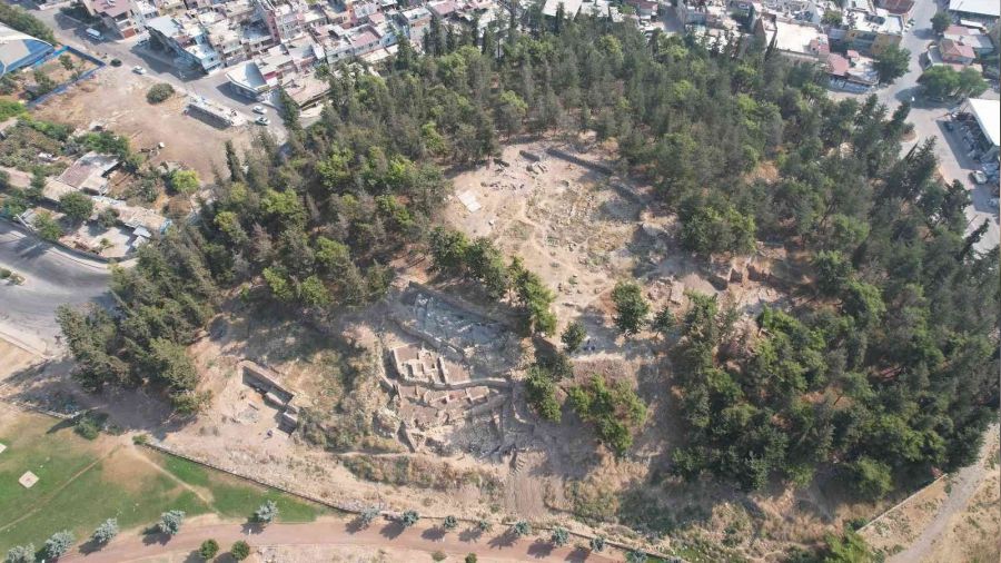 9 bin yıllık höyükte geçmişin izleri aranıyor