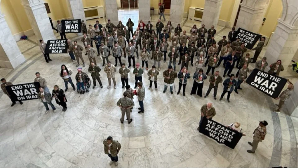 ABD Kongresinde �ran sava��n� protesto eden gazilere g�zalt�