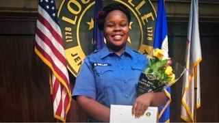 ABD'de mahkeme, evinde ldrlen siyahi Breonna Taylor davasndaki eski polisi hapis cezasna arptrd