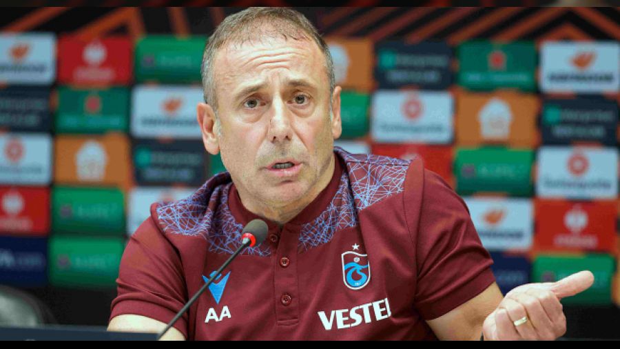 Abdullah Avcı takımdaki sorunu açıkladı