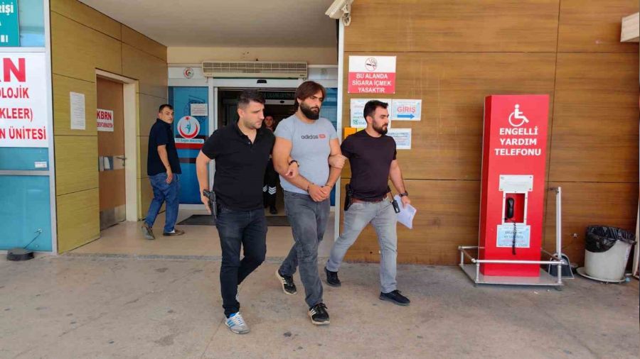 Ablas�na �antaj yapan eski eni�tesini vurdu