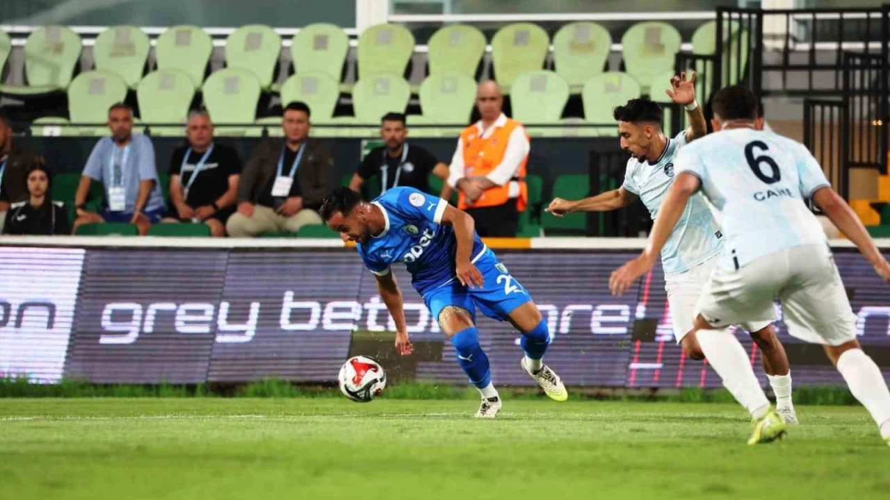 Adana Demirspor'da kan kaybı devam ediyor