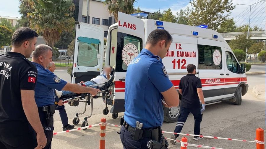 Ad�yaman Adliyesinde kavga: 1'i polis 2 yaral�